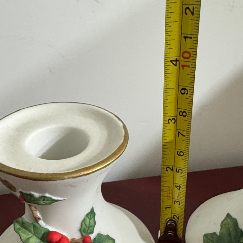 Vntg Lefton 05504 Hand Painted Holly Berry Candle Holder w/ Gold Trim 1986 - Picture 8 of 8